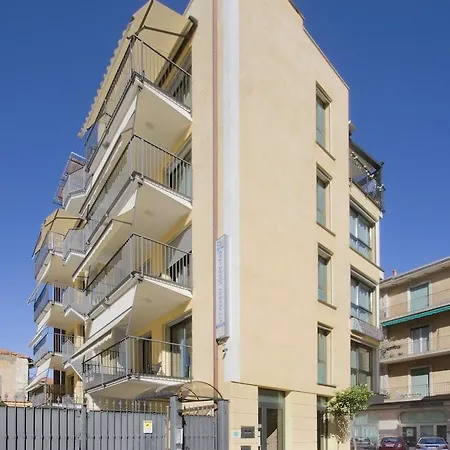 Lejlighedshotel Serenella Diano Marina