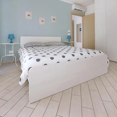 Lejlighedshotel Serenella Diano Marina