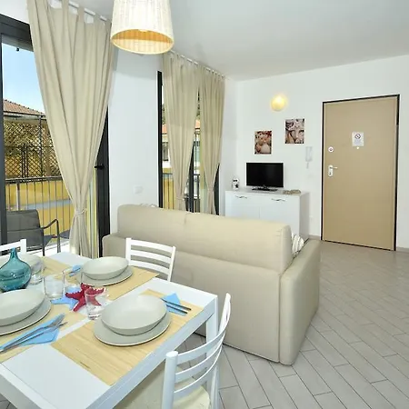 Lejlighedshotel Serenella Diano Marina