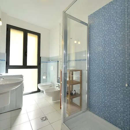 Aparthotel Residenza Serenella 3*