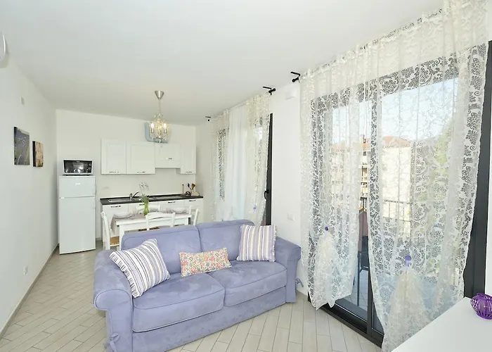 Residenza Serenella Diano Marina